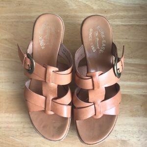 Kork ease wedge
